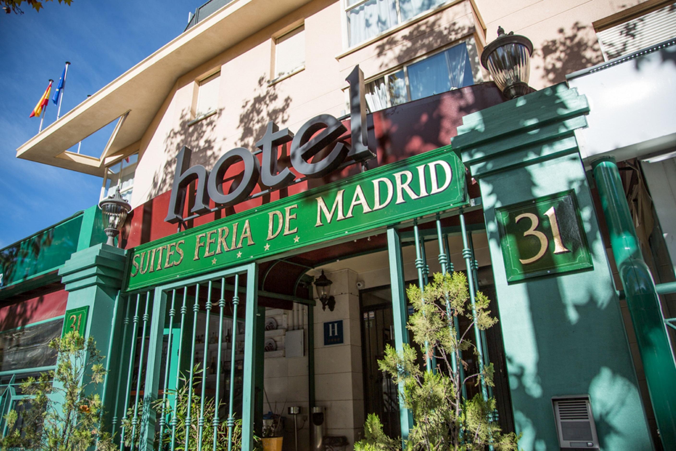 Hotel Suites Feria De Madrid Exterior photo